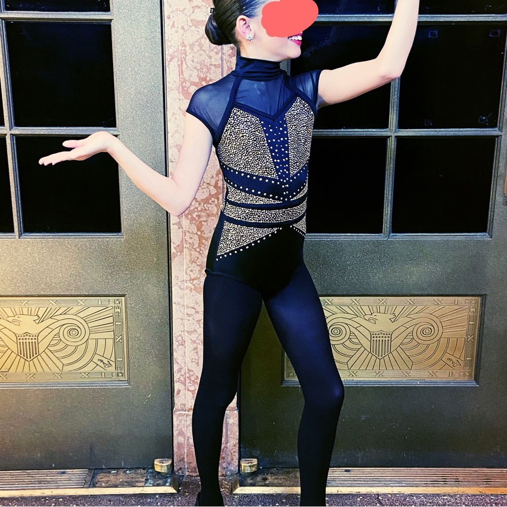 Dance Leo